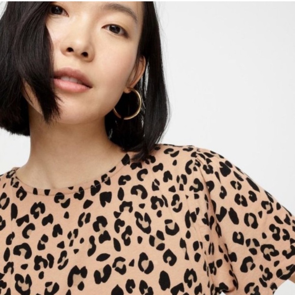 J. Crew 🆕 Puff Sleeve 100% Cotton Cheetah Print Top Tee NWOT Size Small